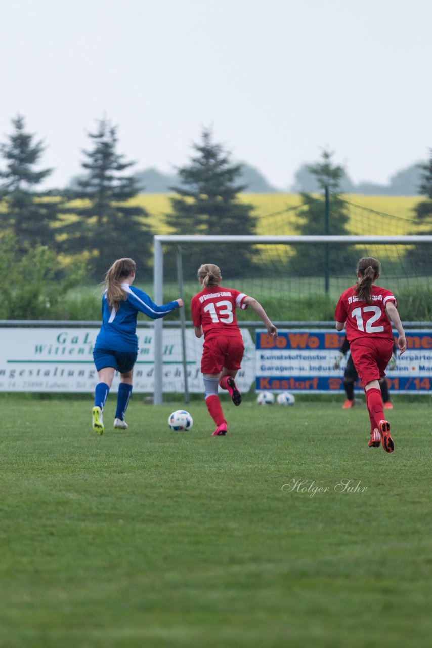 Bild 141 - wCJ SV Steinhorst/Labenz - VfL Oldesloe : Ergebnis: 18:0